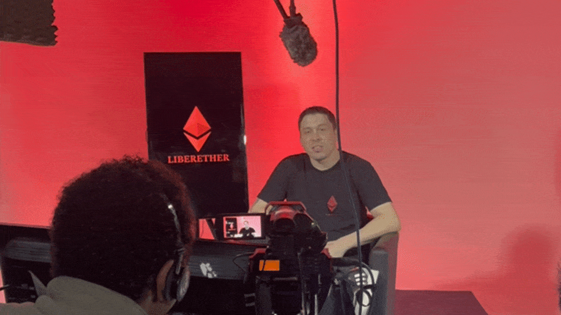 Video Courses, Materials, and Exclusive Chat